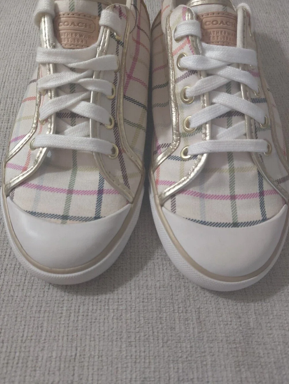 Coach Barrett Colorful Plaid Low-Top Sneakers with Gold Accents Size 8